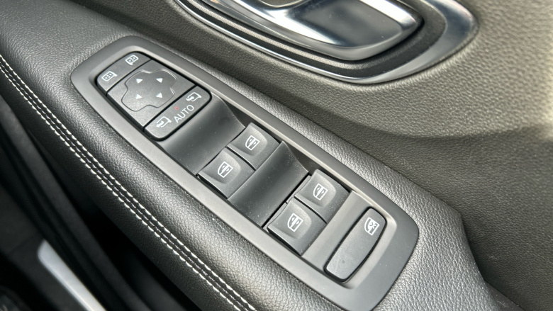 Renault Scenic 1.5 dCi Dynamique Nav 5dr Diesel Estate